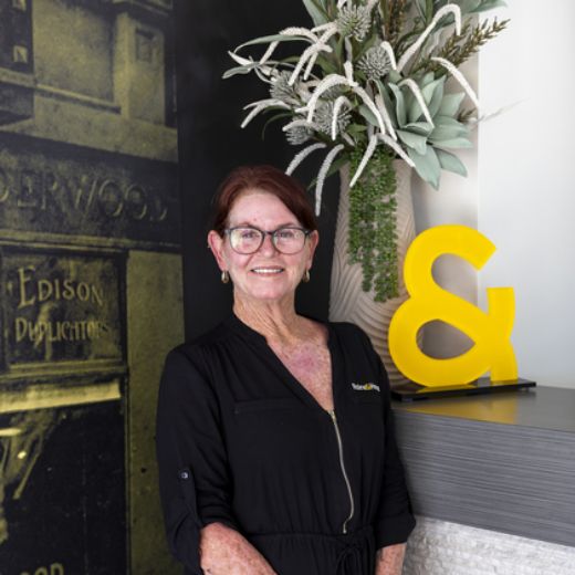 Kelly Greaves - Real Estate Agent at Raine and Horne Ayr - AYR