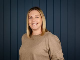 Kelly Flakus - Real Estate Agent