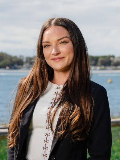 Kiara Trimble - Real Estate Agent at Ray White - Southport