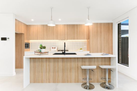 Clarke National REALTY - Revesby - Real Estate Agency