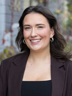 Klarissa Millis - Real Estate Agent