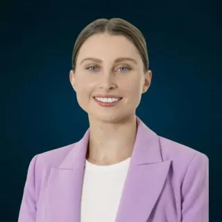 Krista Spicer - Real Estate Agent