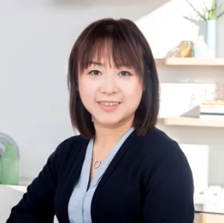 Kristy Wang - Real Estate Agent