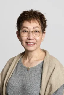 Annie Ching - Real Estate Agent