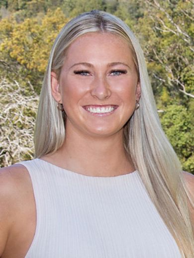 Krystal Bulmer - Real Estate Agent at McGrath - Gosford