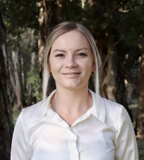 Krystal Schenk - Real Estate Agent