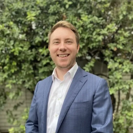 Louie Maxwell - Real Estate Agent at Raine & Horne - Brisbane West