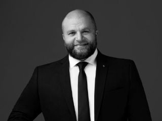 Sam Karhani - Real Estate Agent