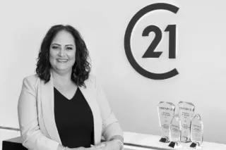 Andie Vanderlist - Real Estate Agent