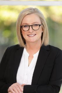 Lara Cassidy - Real Estate Agent