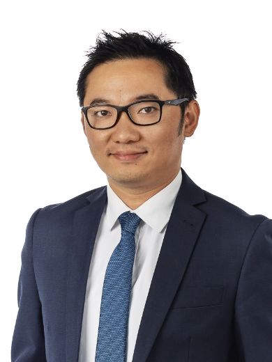 Larry Li - Real Estate Agent at Barry Plant - Bundoora