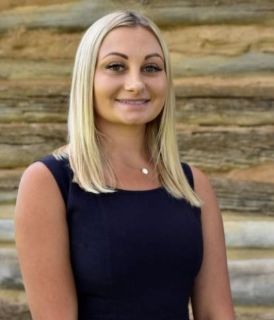 Laura Madex - Real Estate Agent
