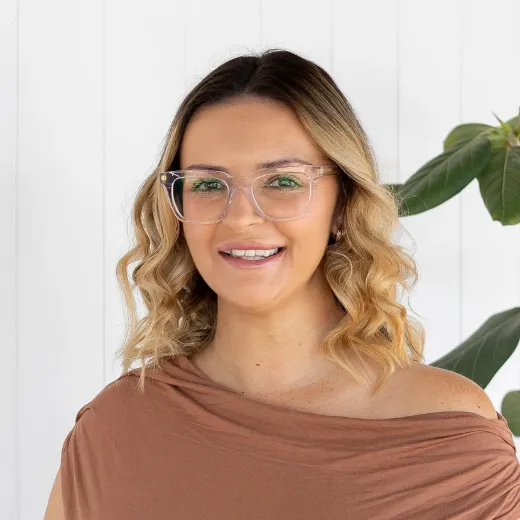 Lauren Leech - Real Estate Agent at Ray White North Quays      