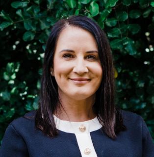 Lauren Chambers - Real Estate Agent