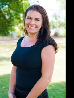 Lauren Johnson - Real Estate Agent