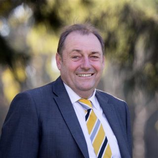 Laurie Rockell - Real Estate Agent