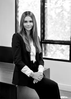 Lauren  Lovelace - Real Estate Agent