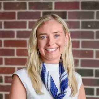 Zoey Tye - Real Estate Agent