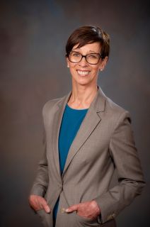Leanne Cameron - Real Estate Agent