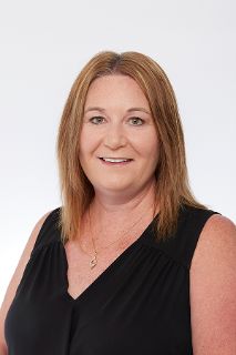 Leanne Edwards - Real Estate Agent