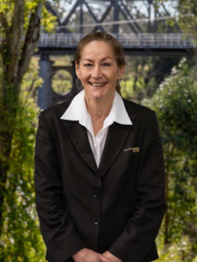 Leanne Sneddon - Real Estate Agent at Peter Dunn Real Estate - Singleton