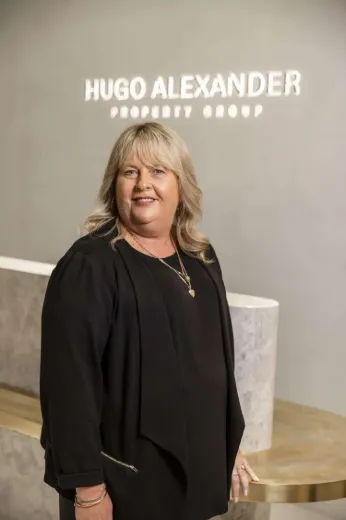 Leisa  Barry - Real Estate Agent at Hugo Alexander Property Group - Gold Coast