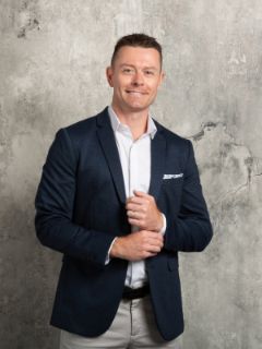 Leigh Moore - Real Estate Agent