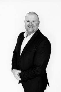 Leigh Murphy - Real Estate Agent