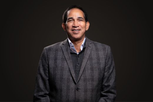 Leon Gietzmann - Real Estate Agent at Manor Real Estate