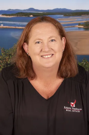 Leonie Humphreys - Real Estate Agent at Roberts Nambucca Real Estate - Nambucca Heads