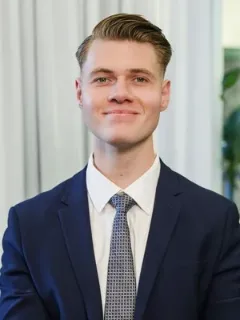 Leopold Metz - Real Estate Agent
