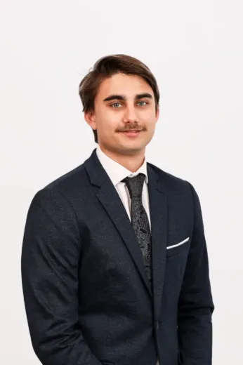 Liam Phillips - Real Estate Agent at Momentum Wealth Residential Property - WEST PERTH