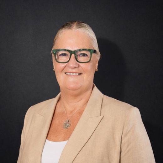 Elizabeth Browning - Real Estate Agent at Raine & Horne Avalon Palm Beach - AVALON BEACH