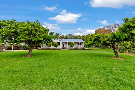 108 Little Murray Weir Road, Castle Donnington, Vic 3585