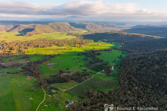 117 Sugarloaf Lane, Beechworth, Vic 3747