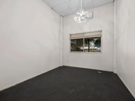 156 Cambridge Drive, Mount Hallen QLD 4312-Image