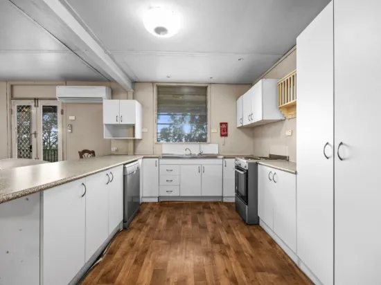 156 Cambridge Drive, Mount Hallen QLD 4312-Image