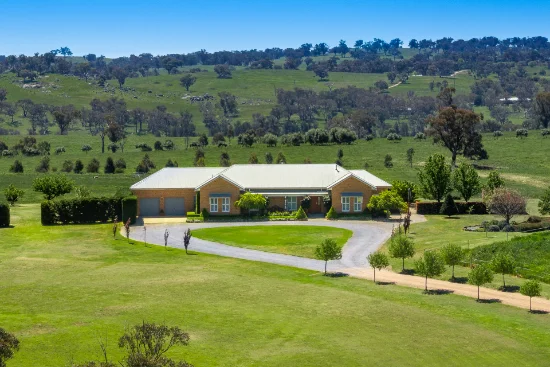 175 Jennings Lane, Molong, NSW 2866
