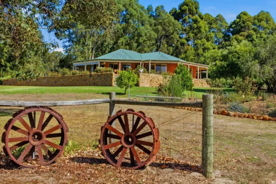 22 Rosella Close, Darradup, WA 6275