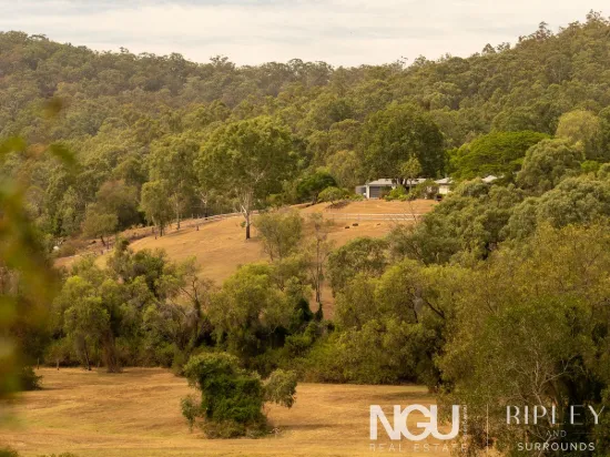22 Waterhouse Road, Summerholm, Qld 4341