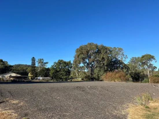 234 Emu Park Road, Nerimbera, Qld 4701