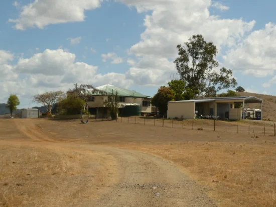 235 Wilson Valley Road, Coalstoun Lakes, Qld 4621