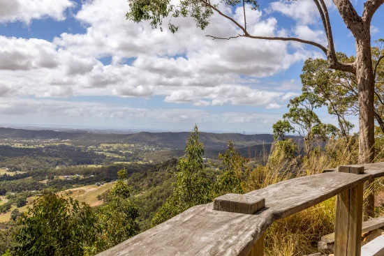 352 Henri Robert Drive, Clagiraba QLD 4211-Image