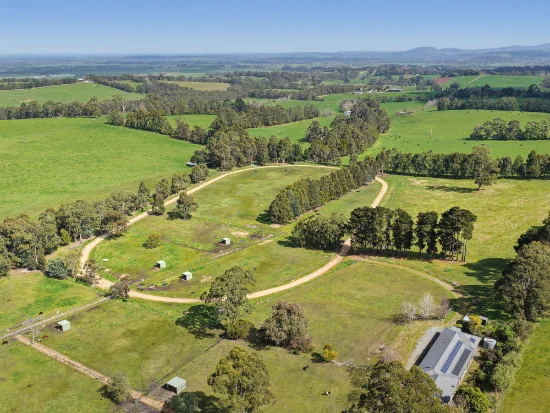 77 Tonkin Road, Labertouche, Vic 3816
