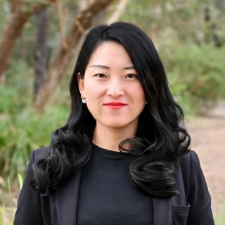 Linda Pan - Real Estate Agent