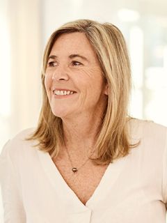 Linda Ratcliff - Real Estate Agent