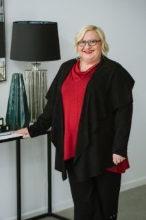 Linda  Upton - Real Estate Agent