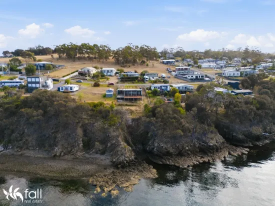 Primrose Sands - Waterfront Opportunity with Endless Potential  