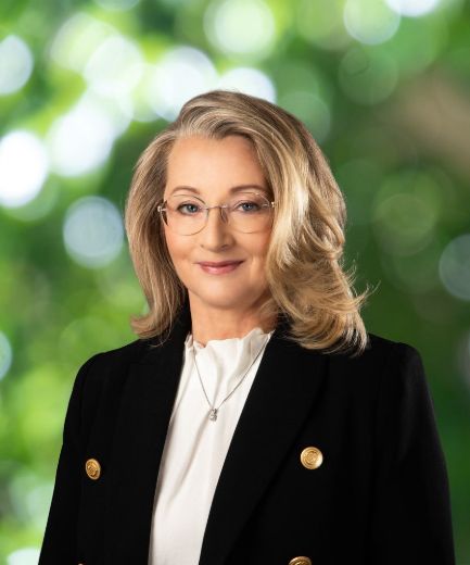 Lisa Harris - Real Estate Agent at Cutcliffe Properties - DURAL | NTH RICHMOND | MULGRAVE