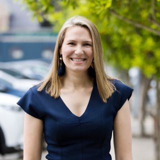 Lisa Egan - Real Estate Agent